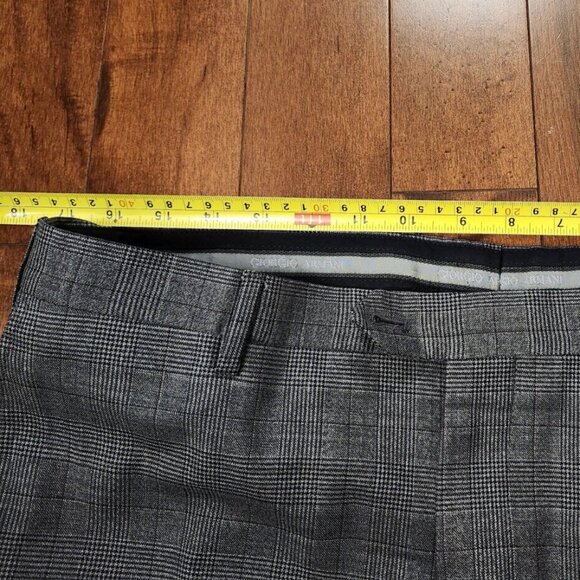 Giorgio Armani Taylor men's gray suit set in size 54 virgin wool - Picture 14 of 16